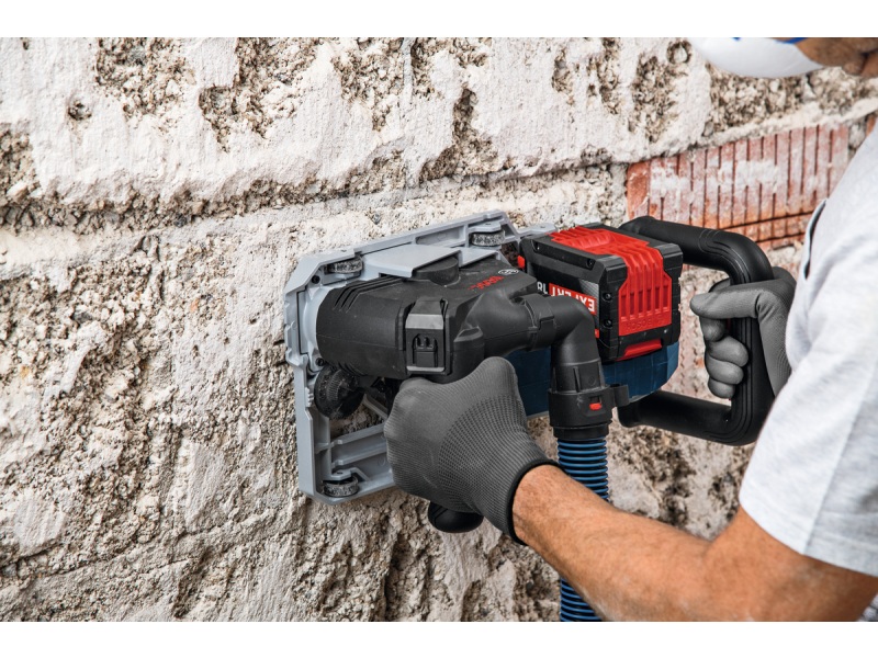 Akumulatorski rezkalnik zidnih utorov Bosch GNF 18V-40 v kovčku, 06016C5000